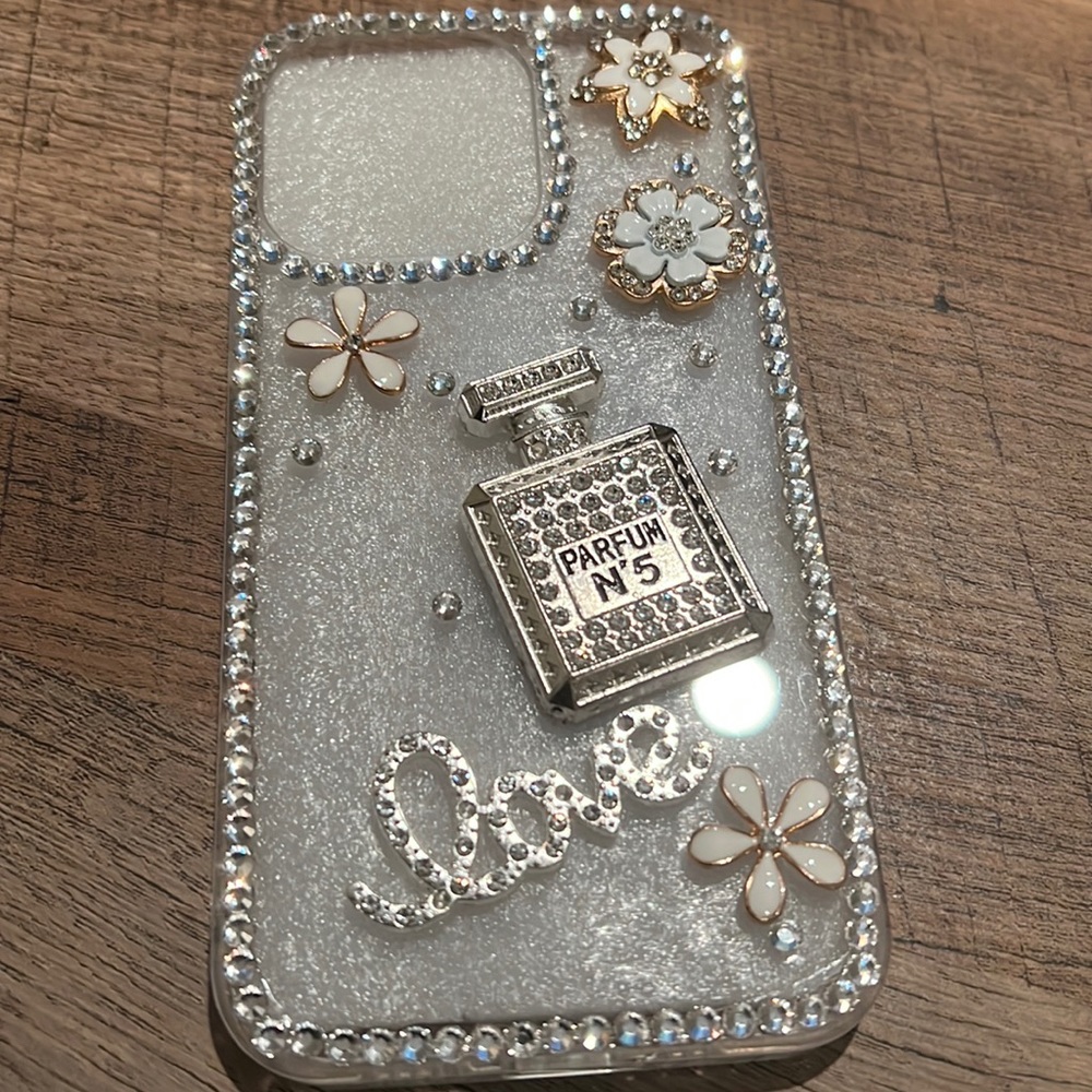 iPhone 13 Pro case